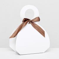 Коробка складная, с бантом и ручкой, крафт, 18 х 12 х 8 см