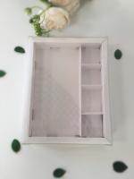 Коробка с прозрачной крышкой 4 конфеты и плитку шоколада, белый