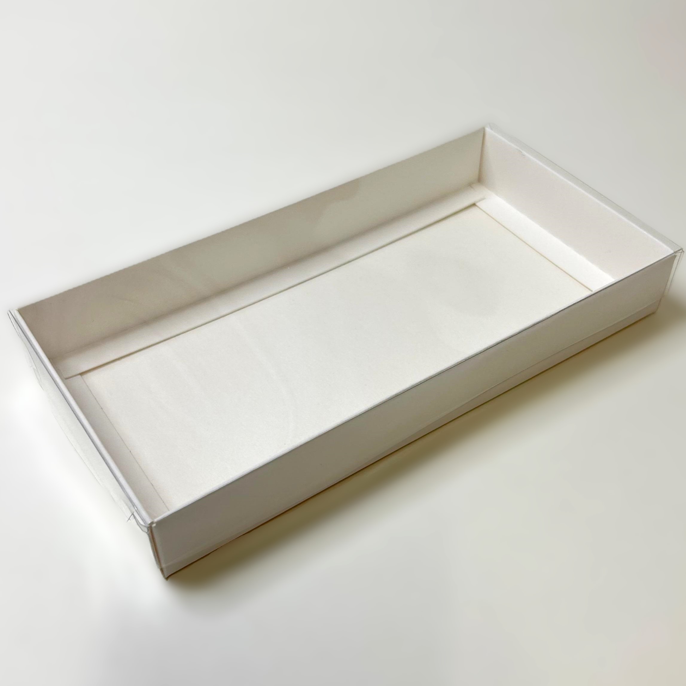 Коробка под дубайский шоколад с пластиковой крышкой 180х90х25 мм РУ. (белая)