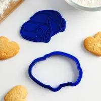 Вырубка пластиковая «Машинка», 8×6 см, штамп