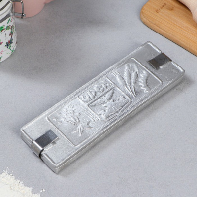 Форма для леденцов "Персонажи №2", 6 фигур