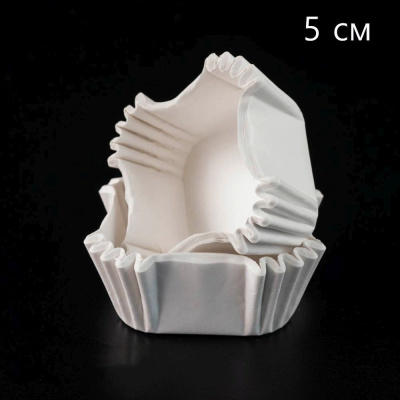 Капсула для конфет квадратная белая 50*50 мм, h 25 мм