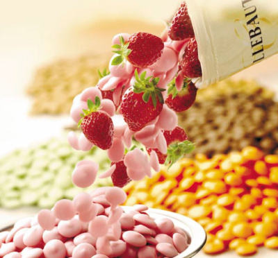 Шоколад розовый Strawberry CALLEBAUT со вкусом клубники, каллеты, 35,8% 