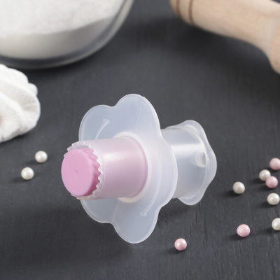 Приспособление для заполнения начинкой выпечки, 6,5×4,5×3 см, цвет МИКС