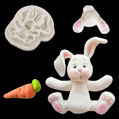Молд силиконовый "Кролик с морковкой" 7*6,5 см