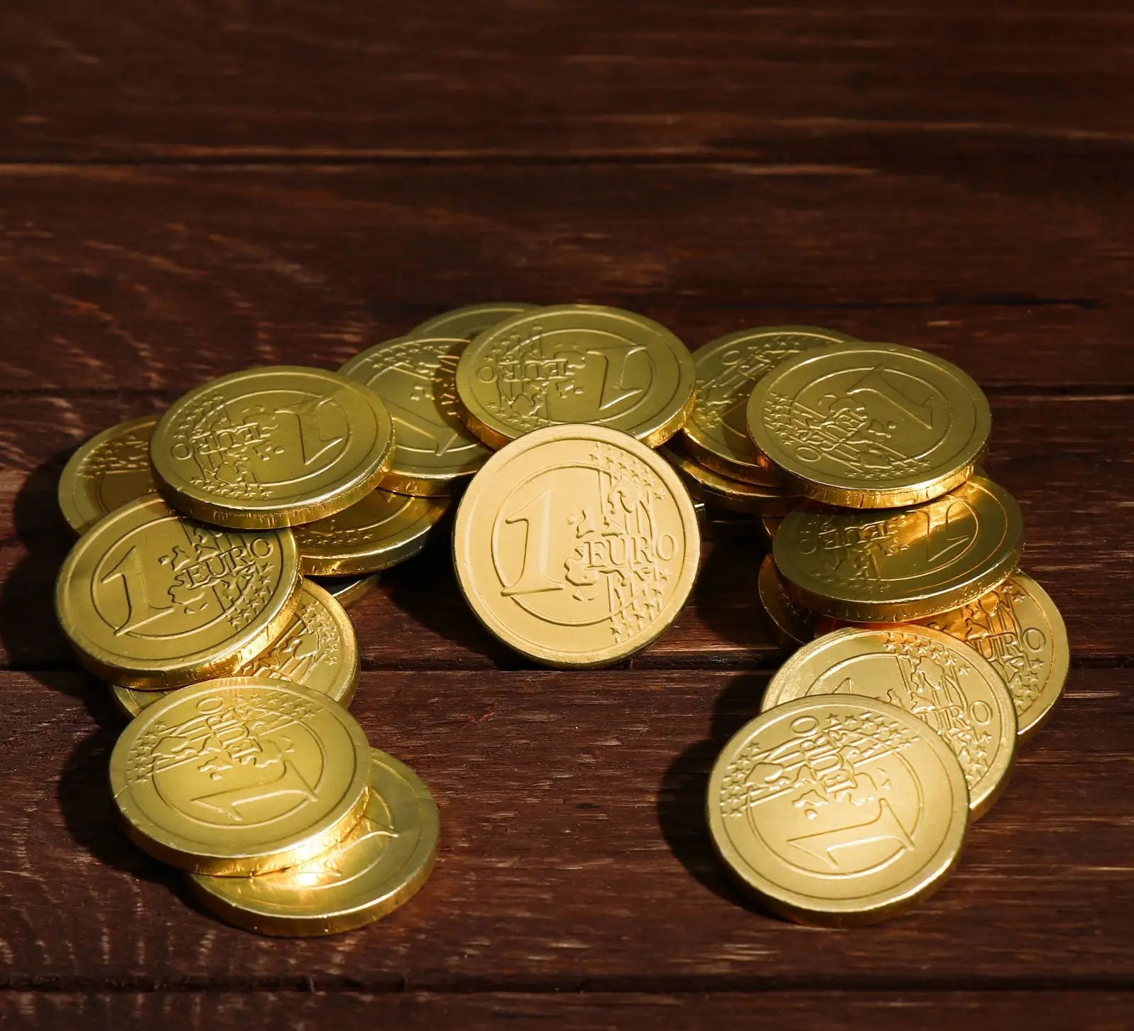 Шоколадные монеты — производим и продаём оптом