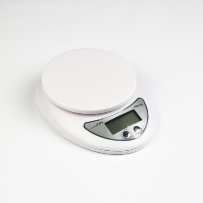 Весы кухонные LuazON LVK-501, электронные, до 5 кг, белые